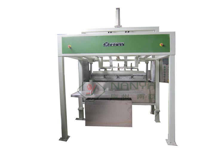 Yarı Otomatik Kağıt Kalıplama Hamuru Yumurta Tepsisi / Yumurta Karton Şekillendirme Makinesi / 2000 Adet / H