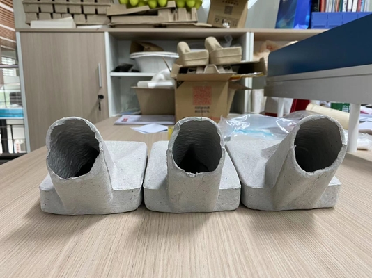 Yarım otomatik Kağıt Pulp İdrar Şişesi Makinesi / Biyolojik olarak parçalanabilir İdrar Şişesi Makinesi Pulp Kalıplama Tıbbi Ürünler