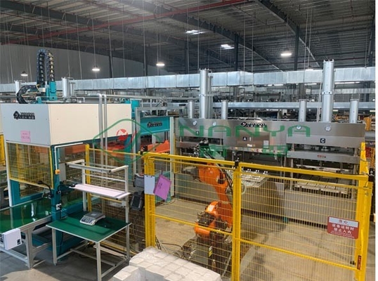 Tam otomatik Şeker Çakımı pulpası kalıplı servo sürücü büyük kapasiteli 6000pcs/h şekillendirme makinesi