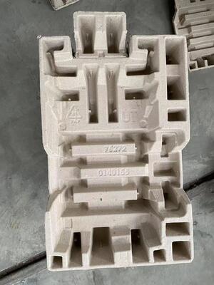 Industrail Paketi / Saksı için Otomatik Pistonlu / Ciro Hamuru Kalıplama Makinesi