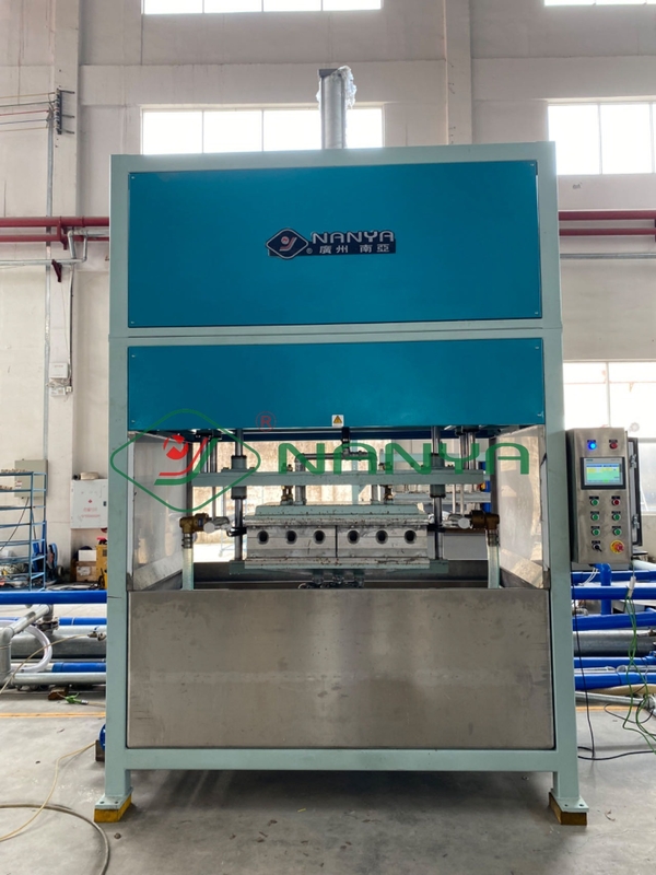 Yarım otomatik Kağıt Pulp İdrar Şişesi Makinesi / Biyolojik olarak parçalanabilir İdrar Şişesi Makinesi Pulp Kalıplama Tıbbi Ürünler